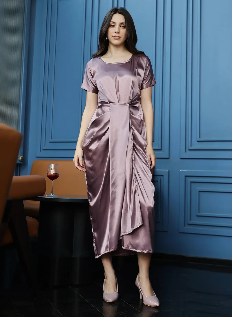 بينيا كولادا فستان ميدي نسائي بياقة مستديرة وأكمام قصيرة مريحة وسحاب من الساتان المنسوج بلون وردي نيود للحفلات والسهرات