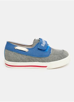 Low Top Sneaker