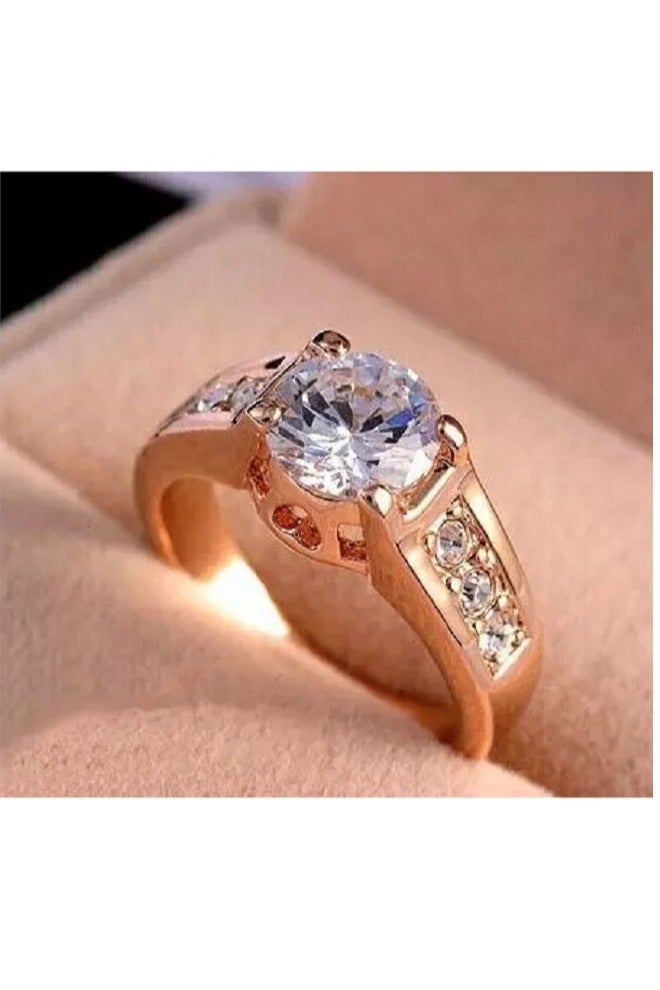ROMAD Elegant rose gold ring adorned with sparkling diamonds for a luxurious look - Image 4