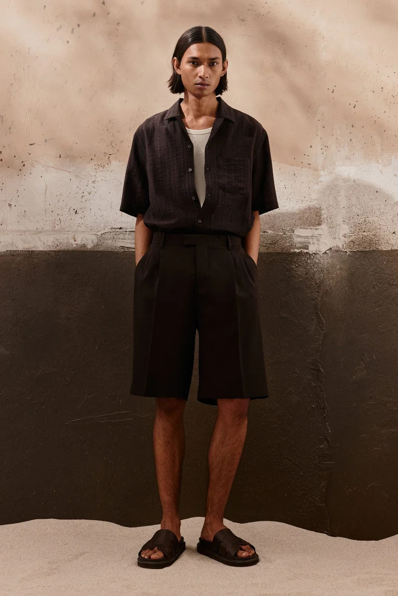 H&M Regular Fit Textured resort shirt