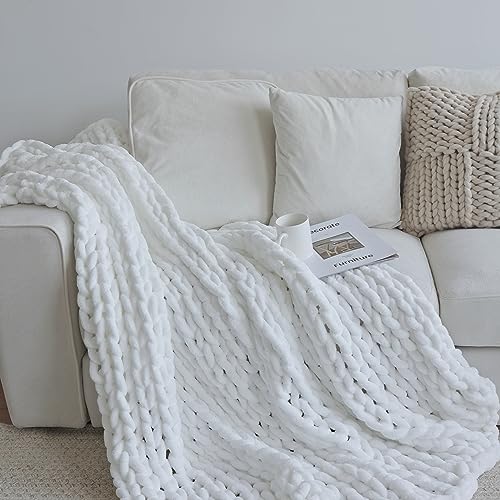 Maetoow Chenille Chunky Knit Blanket Throw （40×50 Inch）, Handmade Warm & Cozy Blanket Couch, Bed, Home Decor, Soft Breathable Fleece Banket, Christmas Thick and Giant Yarn Throws, White - Image 4