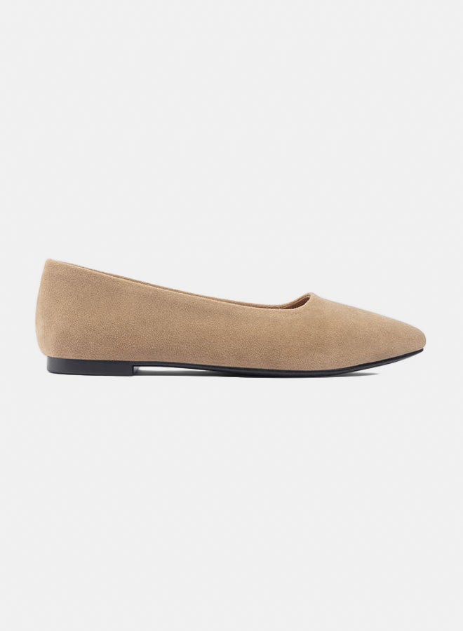 TGS Pointy Ballerina - Image 1