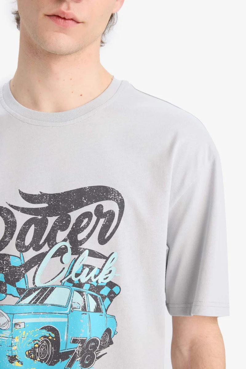 Defacto  Boxy Fit Crew Neck Printed Short Sleeve T-Shirt for Men | Best Price UAE