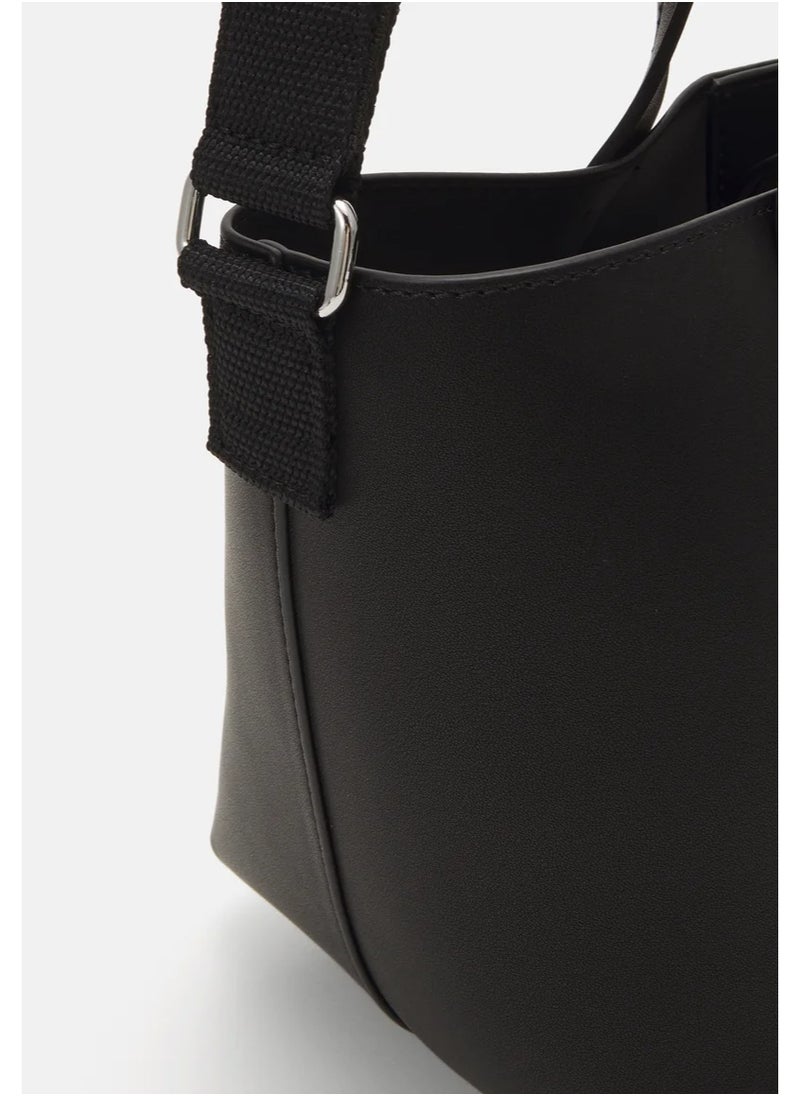 Tommy Hilfiger Plus Tommy Hilfiger Plus CITY BOLD MINI TOTE - Handbag - black  - Image 4
