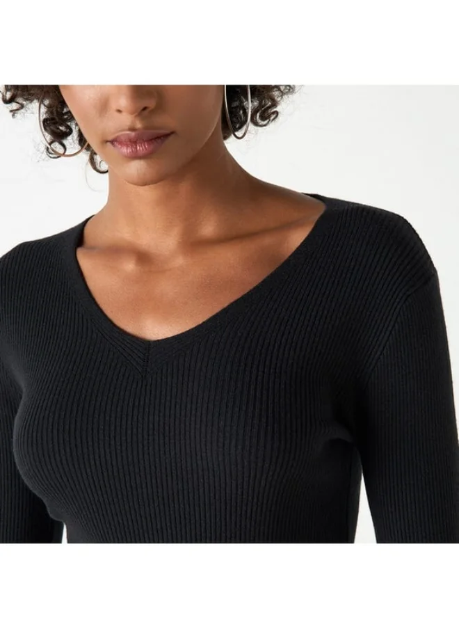2Xtremz 2Xtremz Ribbed V-Neck Sweater with Long Sleeves