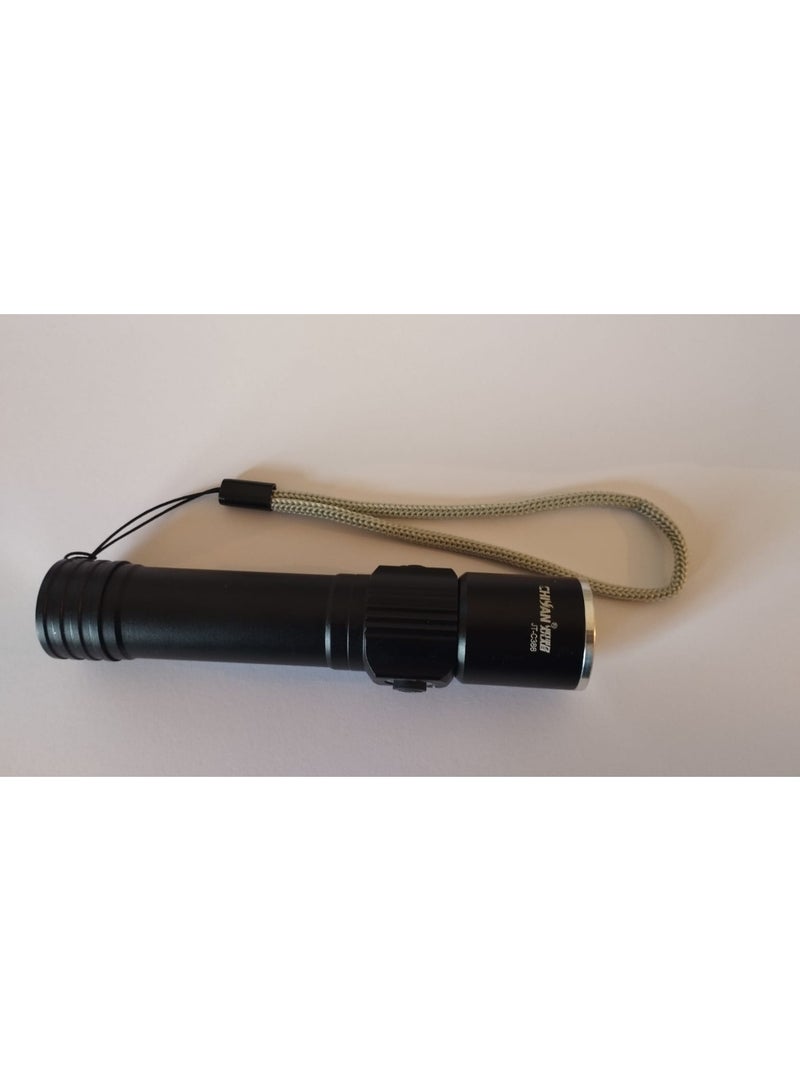 RECHARGEABLE SUPER BRIGHT FLASHLIGHT - Image 2