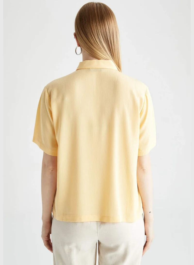 ديفاكتو Regular Fit Short Sleeve Printed Shirt