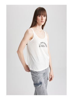 Woman Regular Fit Crew Neck Knitted Athlete