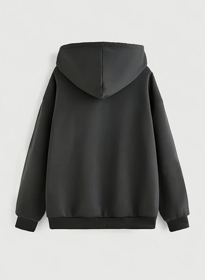 تايك تو جاكيت بغطاء رأس بطبعة فراشة