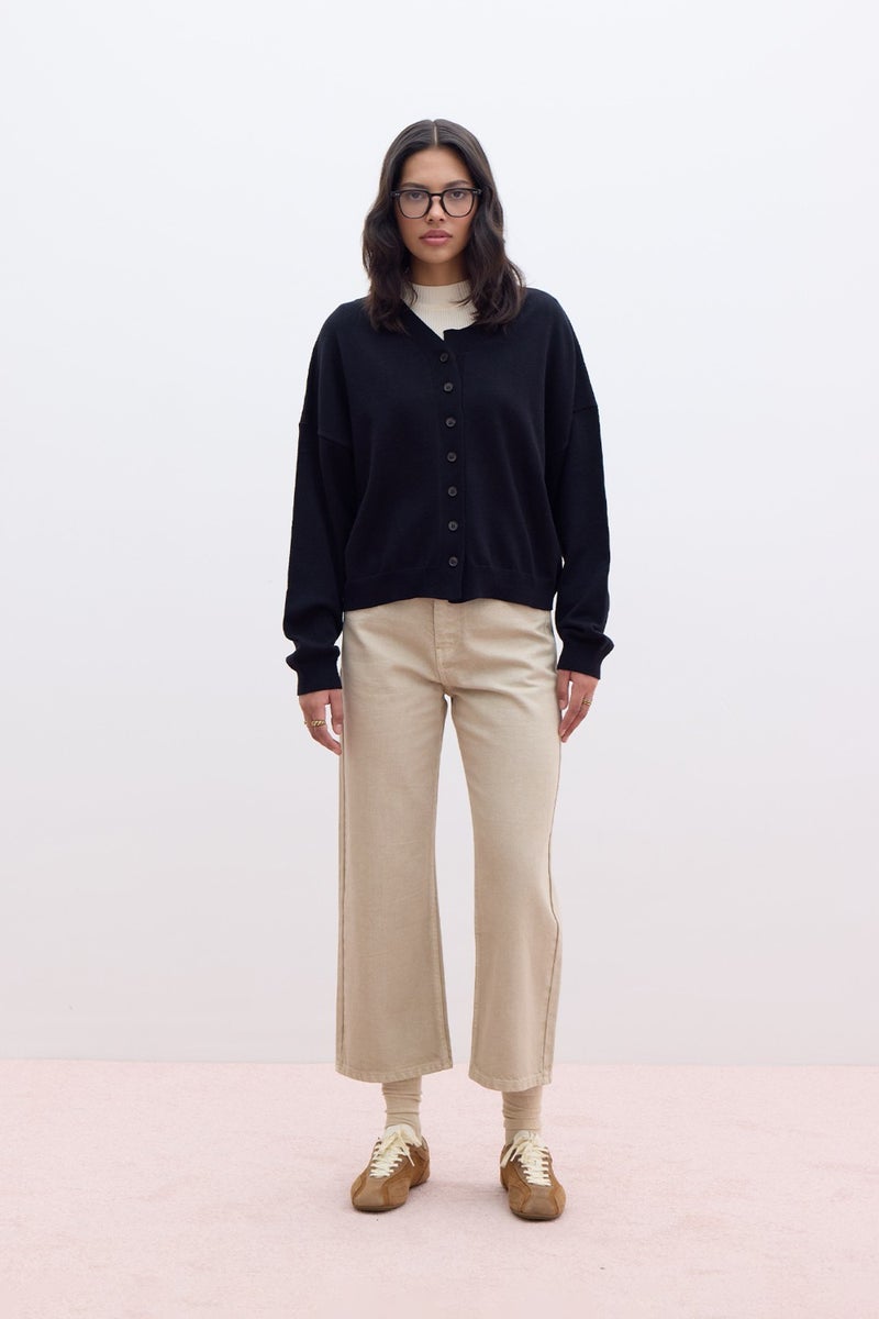 Manuka Soft Texture Oversized Knit Cardigan Black  - Image 2