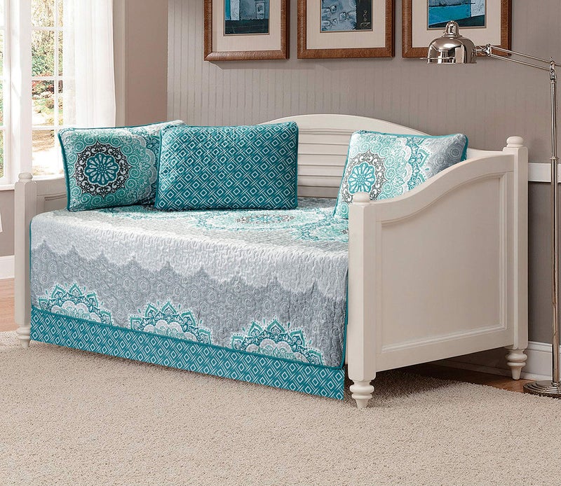 Mk Home 5pc Daybed Set Quilted Bedspread Coverlet New Medallion Aqua Turquoise Coastal Plain Grey Green White