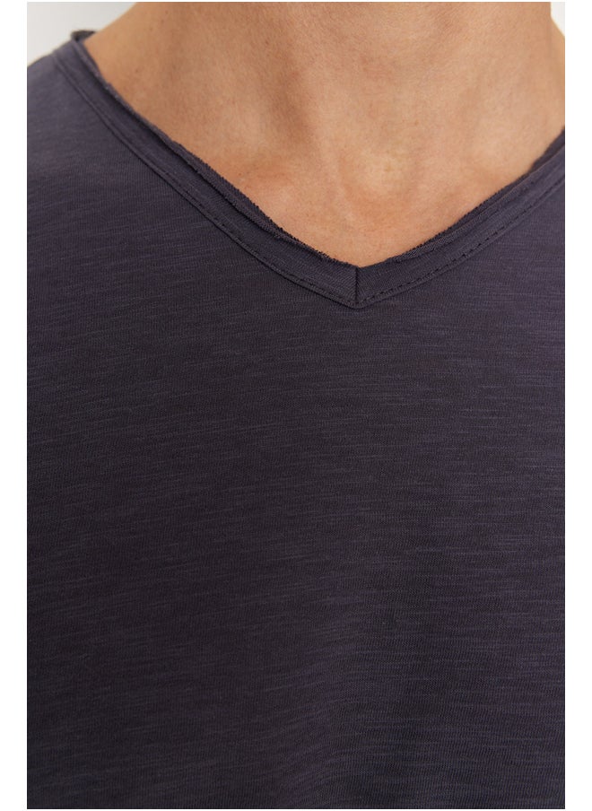 trendyol Anthracite Basic Regular/Normal Fit V Neck 100% Cotton Flamed Single Jersey T-Shirt TMNSS20TS0035  - Image 4