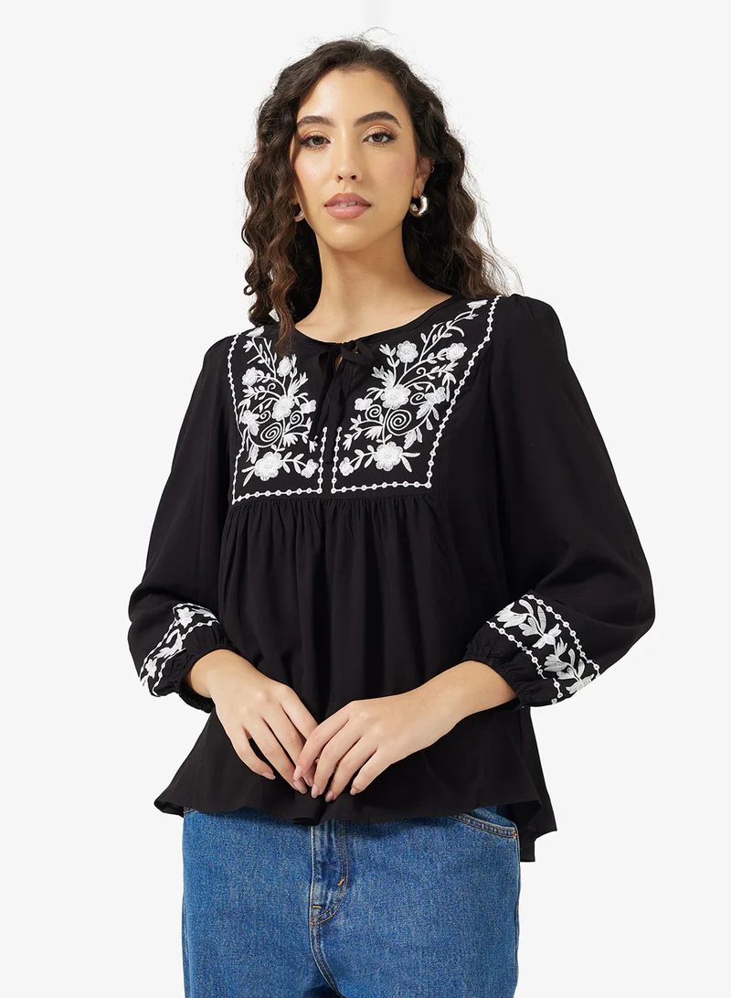 جينجر Embroidered Boho Blouse