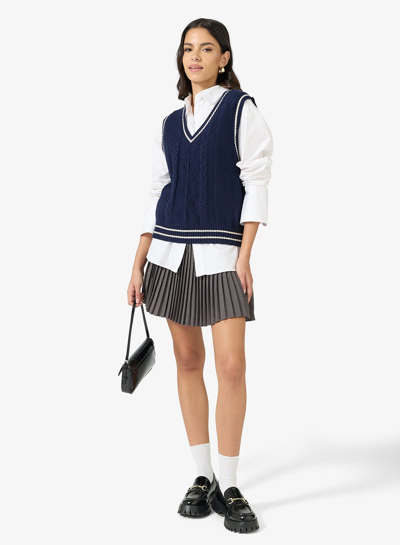 جينجر صدرية بياقة على شكل حرف  بأسلوب جامعي - Image 4