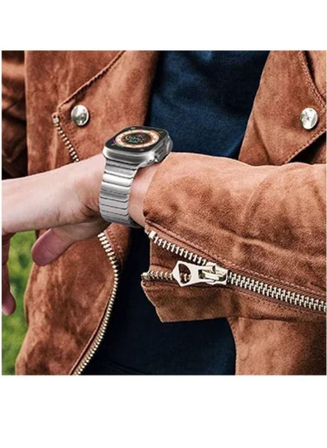 SHOPI - Stainless Steel Metal Apple Watch Band For Apple Watch Ultra Series 8 size 44mm,45mm,49mm| 8 Ultra Silver Stainless Steel Butterfly Bracelet Strap Band - Image 1