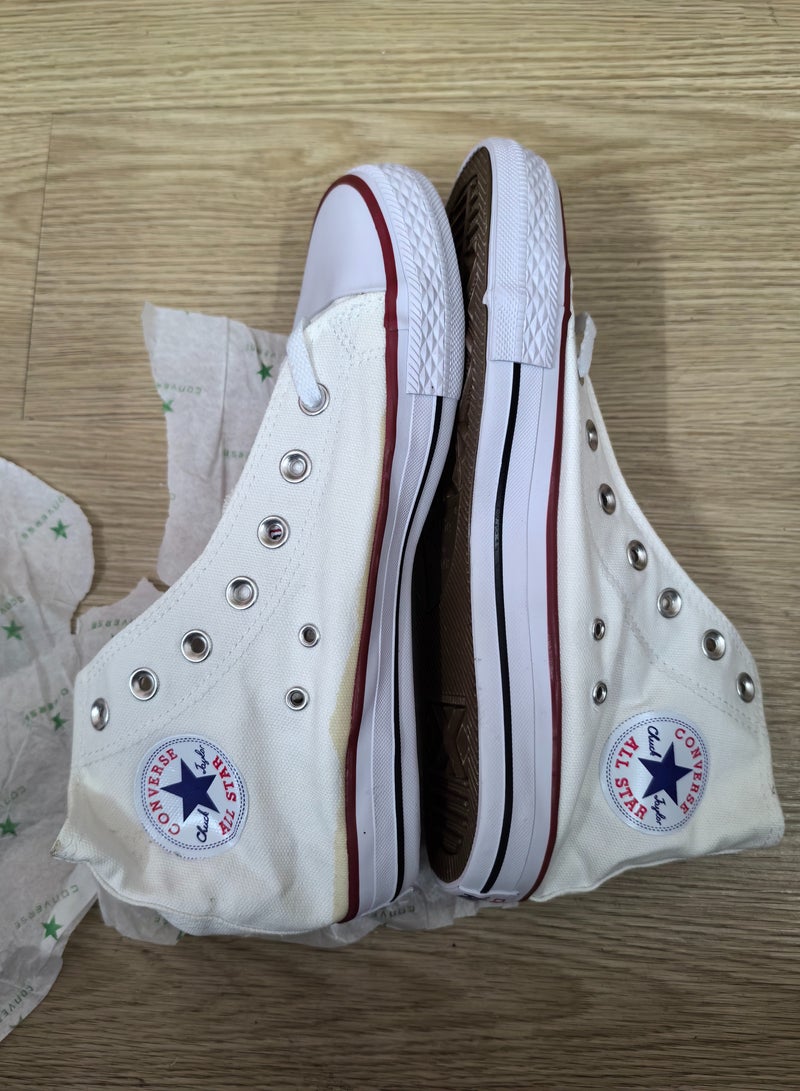 كونفرس حذاء رياضي تشاك تايلور أول ستار للجنسين - Image 1