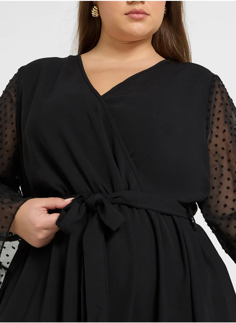 ايلا بلس Sheer Sleeve Dress