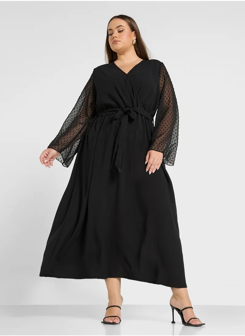 ايلا بلس Sheer Sleeve Dress