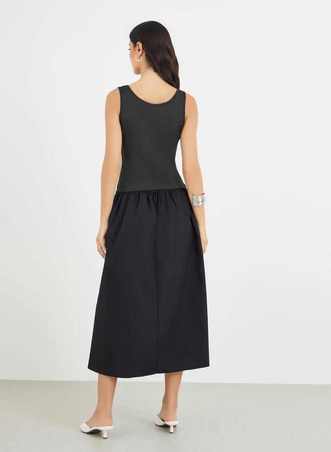 Styli Styli Solid Sleeveless A-Line Midi Dress