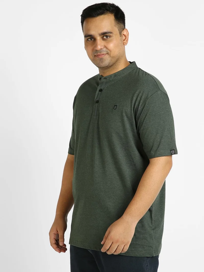 Urbano Fashion  Urbano Plus Men's Green Melange Solid Mandarin Collar Regular Fit Half Sleeve Cotton T-Shirt  | Best Price UAE