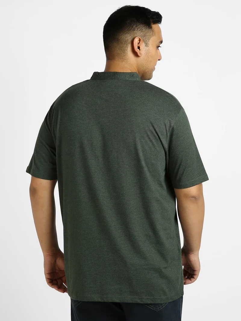 Urbano Fashion  Urbano Plus Men's Green Melange Solid Mandarin Collar Regular Fit Half Sleeve Cotton T-Shirt  | Best Price UAE