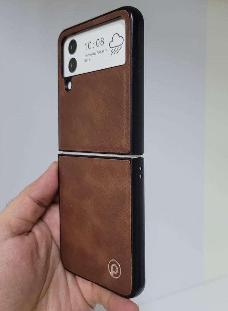 غطاء نحيف لجهاز Galaxy Z Flip 4 باللون البني - Image 2