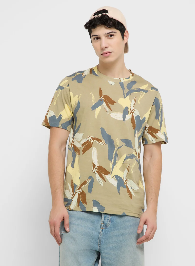 JACK & JONES Printed Crew Neck T-Shirt