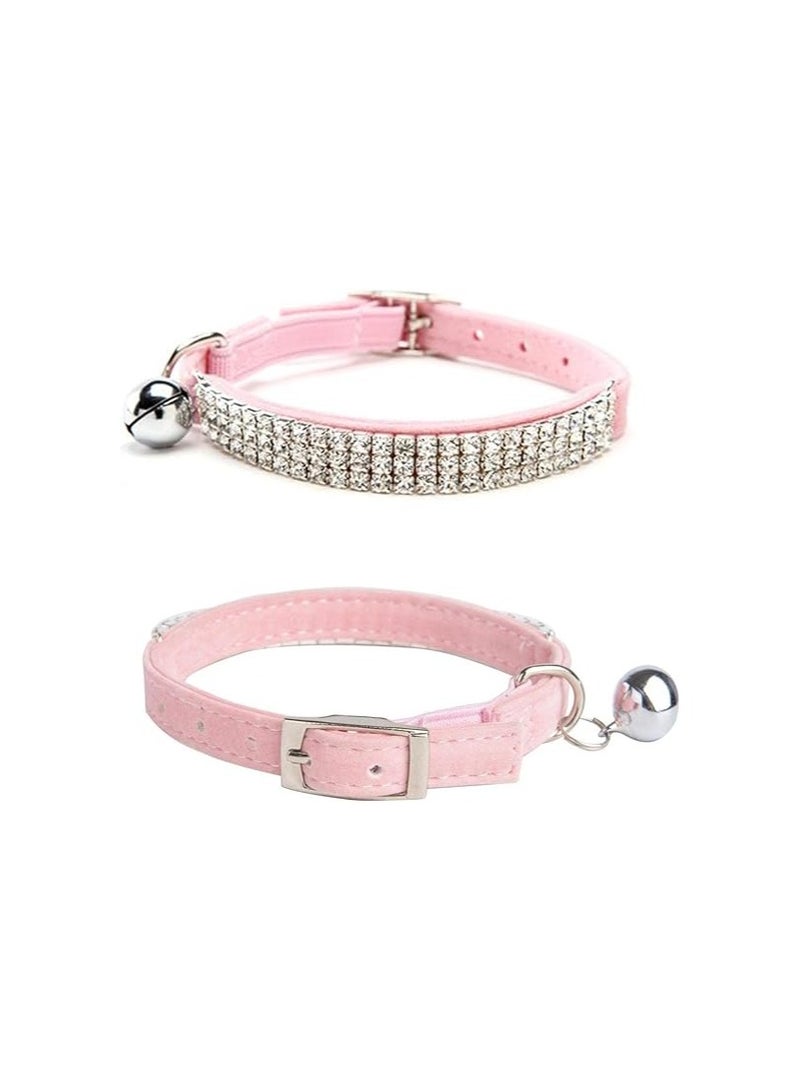 طوق للقطط والكلاب، مزين بجرس مرصع بأحجار الراين، مصنوع من قماش مخملي. هذا الطوق المرن القابل للتعديل مناسب للقطط والكلاب والحيوانات الأليفة الصغيرة، لونه وردي. - Image 2