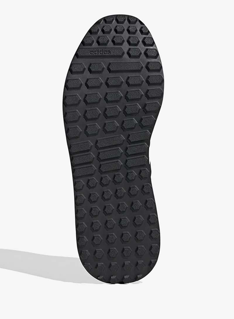 اديداس رن 84