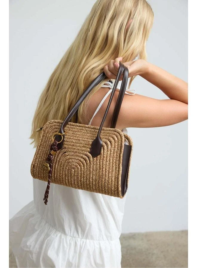 Giorno Charmlı Straw Shoulder Bag – Coffee.