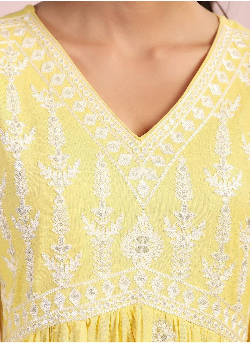 ISHIN Women Yellow Rayon Kurta set with Dupatta