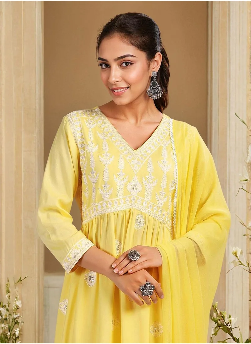 آي شين Women's Yellow Rayon Embellished Tunic Full Length Casual Straight Fit Kurta Set