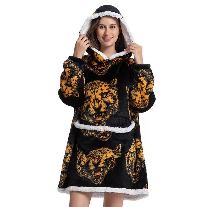 2022 Flannel Thickened Pajamas Lamb Fleece TV Blanket with Hood Cartoon Corgi Compound-Adult  - Image 5