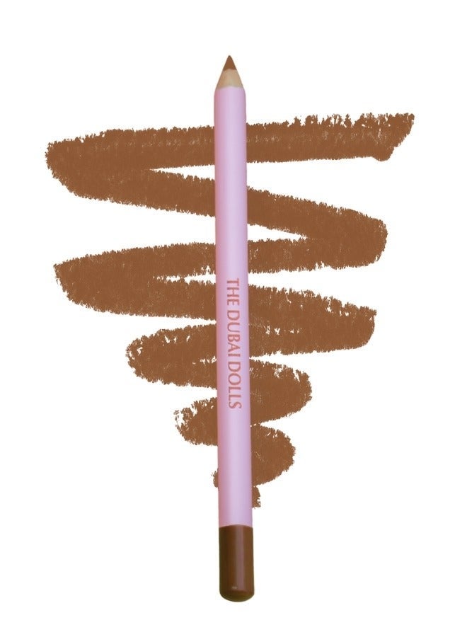 دبي دولز قلم تحديد الشفاه دارينغ من ذا دبي دولز | طويل الثبات، ناعم وغير مجفف – بني موكا - Image 1