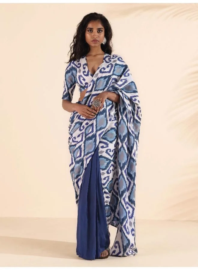 trueBrowns trueBrowns Blue White Muslin Ikat Saree