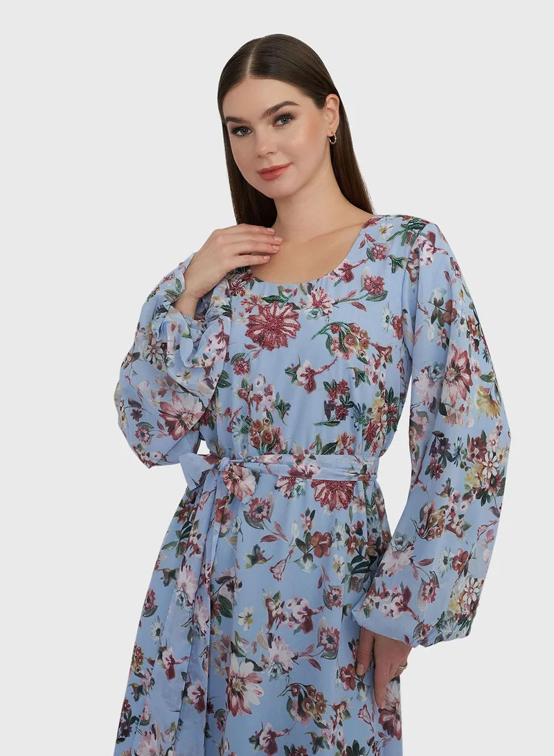 كشخة فستان ماكسي من الشيفون بطبعة زهور بلون أزرق سماوي