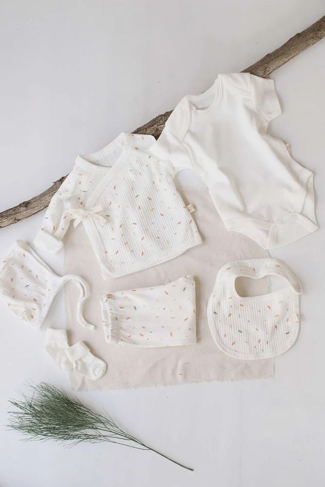 Ohlala Koala Colorful Printed 7-Piece Newborn Set