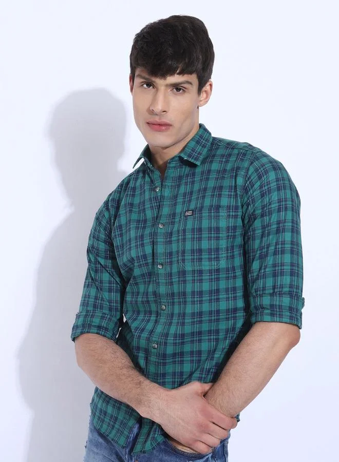 Men Slim Fit Other Checks Spread Collar Casual Shirt
