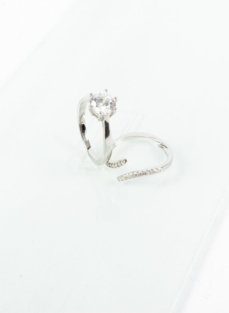 Chinese Gold Twins Ring White with a zircon stone size 9