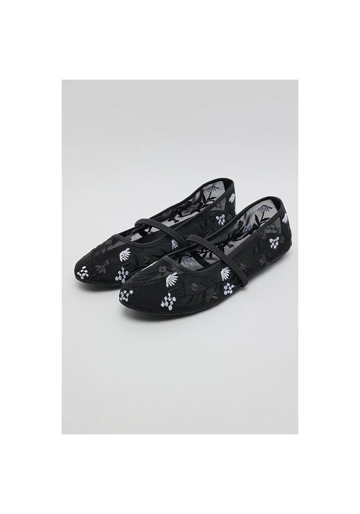 R&b Embroidered Ballerinas