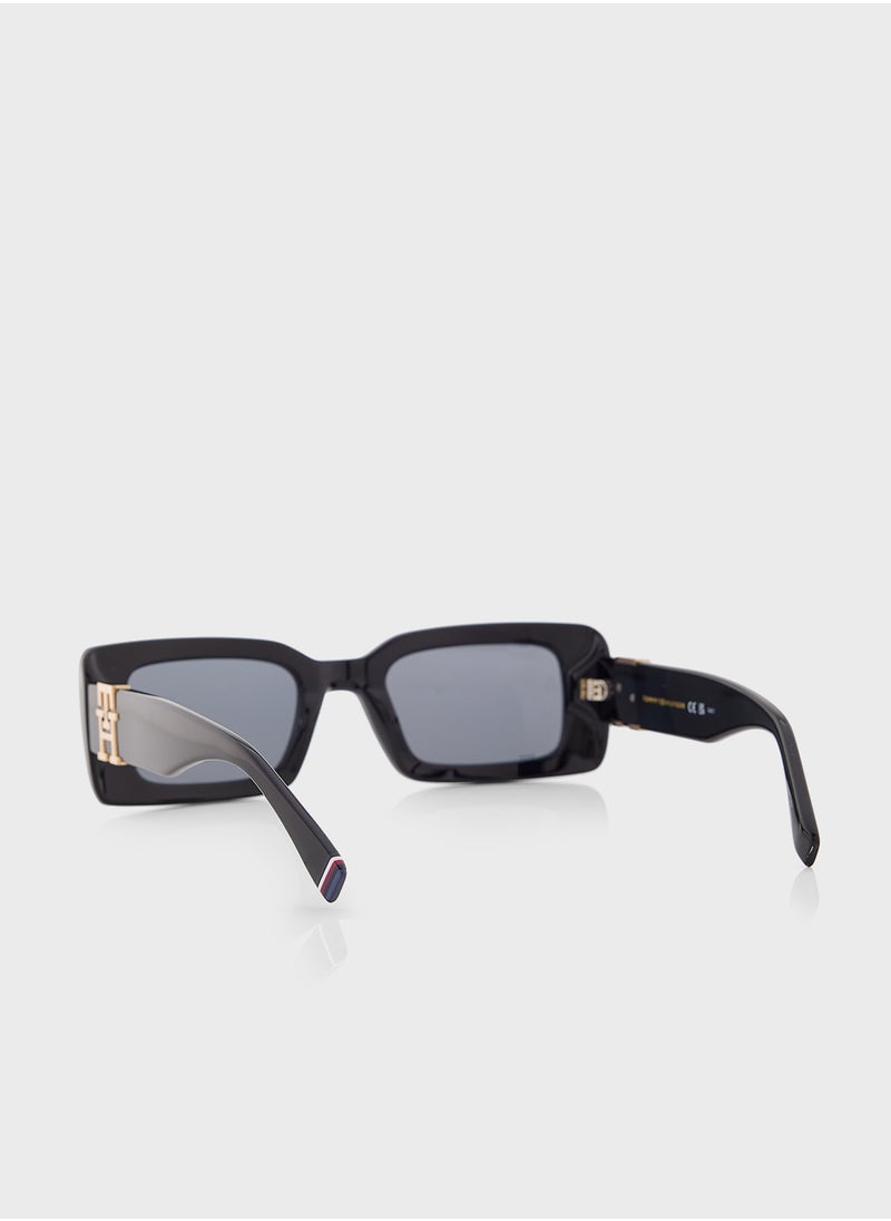 TOMMY HILFIGER Th 2125/S Oversized Sunglasses  - Image 3