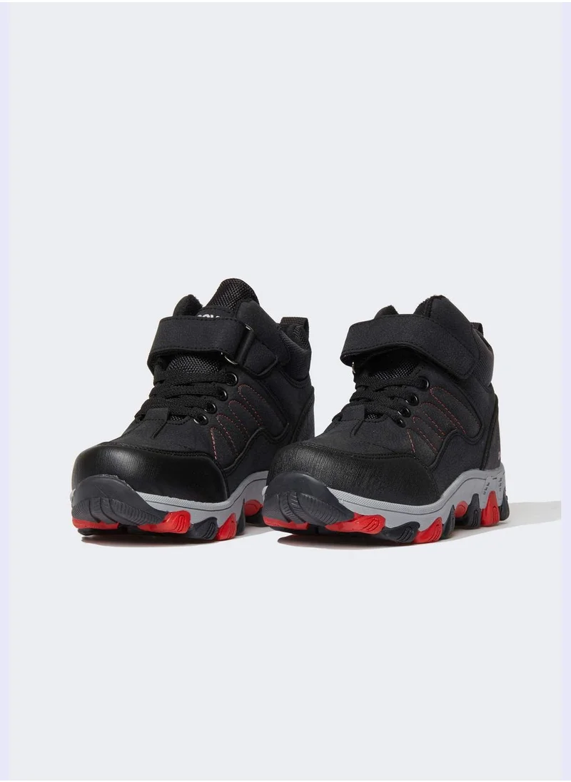 ديفاكتو Discovery Licenced Velcro Boots