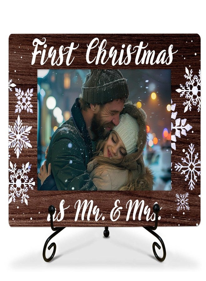 SSQBZU Newlyweds Christmas Picture Frame, First Time Christmas As Mr. & Mrs., A Newly Married Couple Christmas Gifts from Wife, Husband, Parents, Friends, Family, etc., Favors for Christmas, Wedding.(045) - Image 1