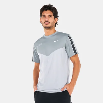 Nike Men's Sportswear Repeat T-Shirt