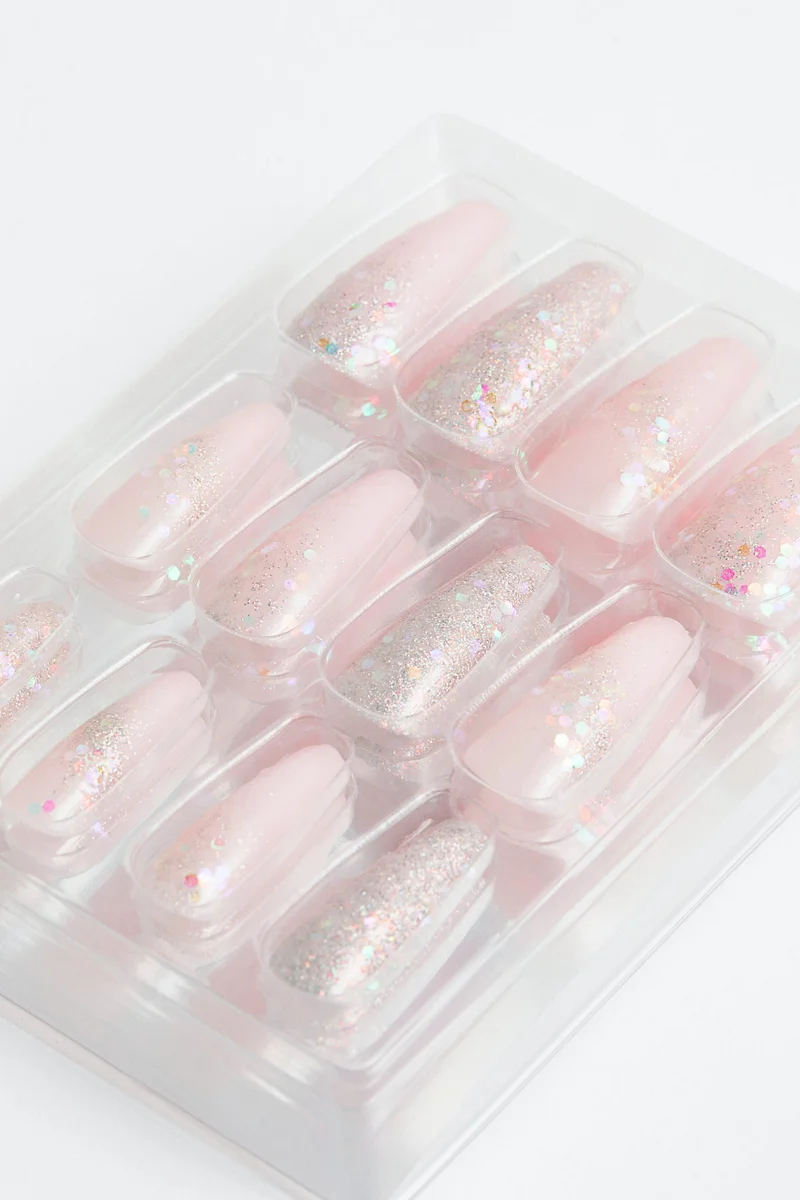 H&M Glittery press-on nails