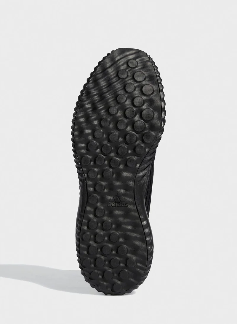 adidas حذاء رياضي