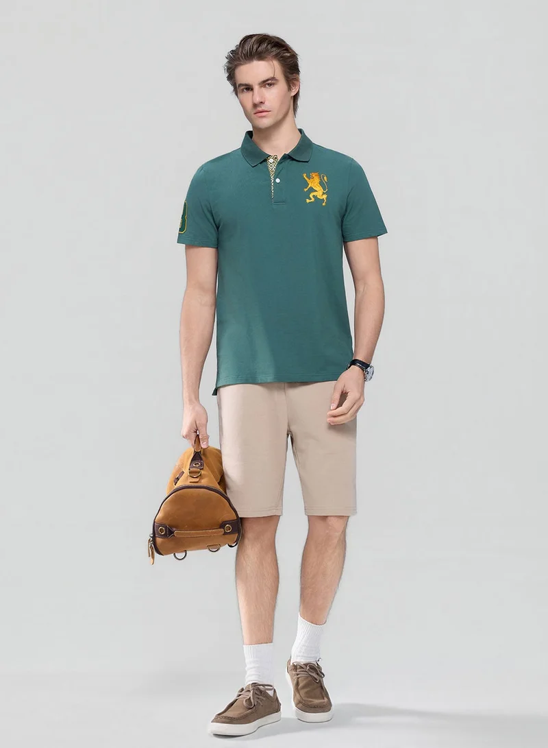 GIORDANO Men’s Cotton Pique Polo with 3D Lion Embroidery