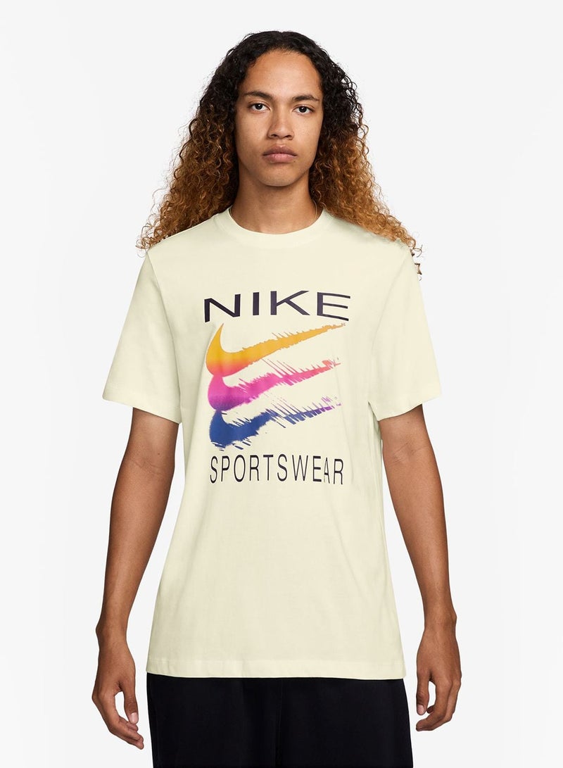 Nike Nsw Swoosh T-Shirt - Image 1
