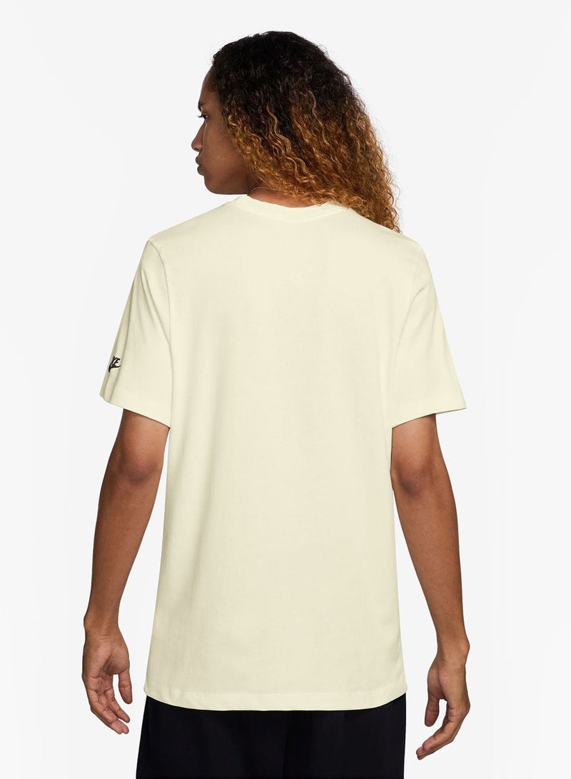 Nike Nsw Swoosh T-Shirt - Image 2