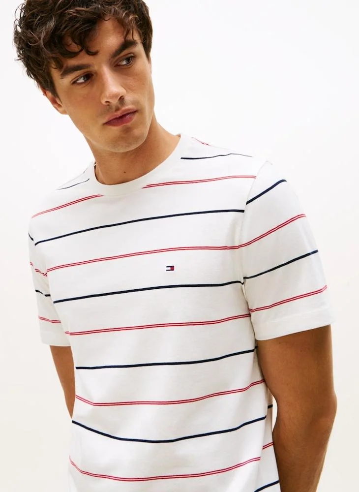 تومي هيلفيغر تي شيرت بياقة مستديرة مخطط